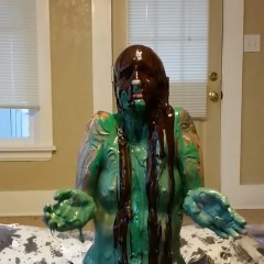 MessyMissMarie: Messy Miss Marie having a sweet time