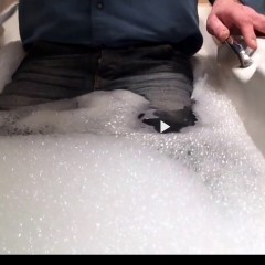 wetmart2240: Bubble Bath Fully-Clothed