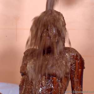 HotWamHD: Sophie's Extreme Gunging at Hotwamhd