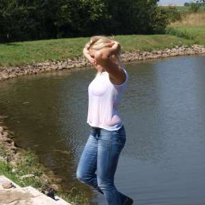 Perfectwetlook: Jeans in the River