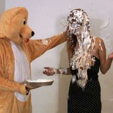 Messygirl: Pie Hits Vol. 9: Sloppy Pies