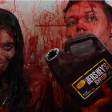 Plonk: YT hotness rclbeauty in choc syrup and fake blood
