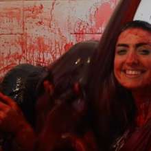 Plonk: YT hotness rclbeauty in choc syrup and fake blood