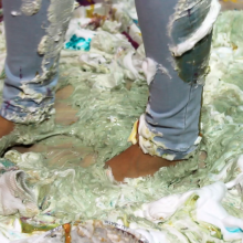 PieZone: Now Available!  Lucy Takes The 90's Slime Party Challenge!