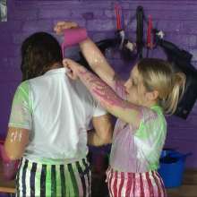 DungeonMasterOne: Download!  Felicity and Maria, gloopier new gunge, yeah!  :)