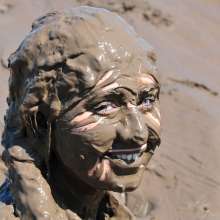 DungeonMasterOne: Download: Veronica Ravenblack's Adidas Mudbath!