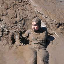 DungeonMasterOne: Download: Veronica Ravenblack's Adidas Mudbath!