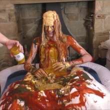 CandyCustard: CD Kirsty in Gross Mess Bridal Session!