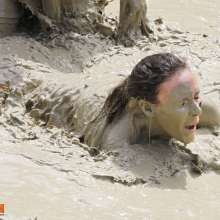 FOXY: New pics a group in deep mud