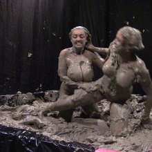 GLAM Wrestling: Mud Wrestling Art