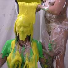 RevSlymsford: Louise + Axa:Pies, cakes, yogurt, rice pudding, chocolate + 2 epic gungings
