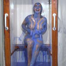 bosunbob: Aerlise or Valis, who gets their kit off quickest and avoids the gunging?