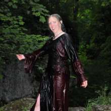 DungeonMasterOne: Download: Spinning through the waters at Ladylinn Fosse!