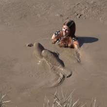 LisaMoomin: Frankie's First Mud Dip In An Office Dress