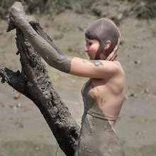 FOXY: Pantyhose encasement with Julia