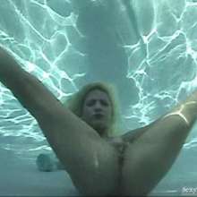 wamtec: Gloria's Underwater Workout