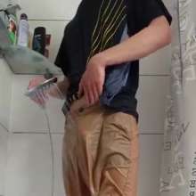 XXWetshortslover: Hot Skater Teen Shower and Jerk Off