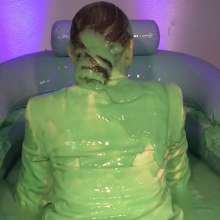 LiquidX: Janey's Business Bath