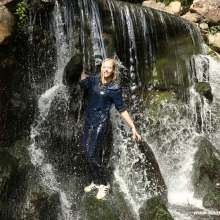 eileenvogel: Eileen at the waterfall full jeans outfit