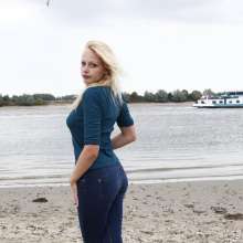 eileenvogel: Eileen in jeans and boots in the river
