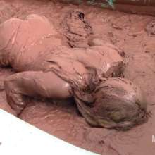 Messygirl: The Muddy Realtor