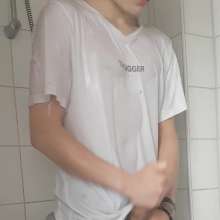 XXWetshortslover: Wet Sagging Skater Teen