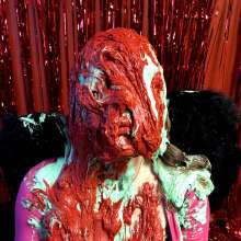 mrsbee: Bee's Holiday Shoot!  Angel wings, red and green slime, oh my!