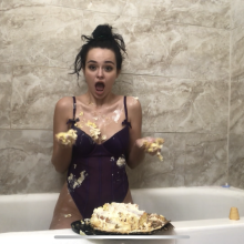 Slimed Models: Sera Cakes Herself