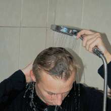 Wet Live Team: Artyom Is Soaking up His Sweat-shirt!