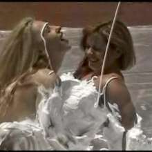 wamtec: Foam Bed--Lana Cox and Teresa-May