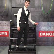 WamtasticUK: Lowered into Giant Cold Slime Tanks The Vat Aiden Vs Josh