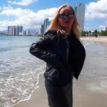 Wet_look_elena: Leather in the Sea