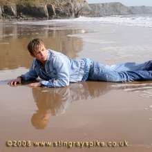 wamgame1: Lou in Levis in the Sea