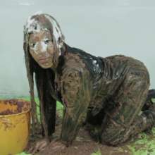 lovingmessy4you: Muddy hair