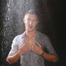 wamgame1: Nick Showers in Work Clothes