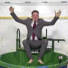 WamtasticUK: 4 Guys in Suits Gunge Dunk Tank Game