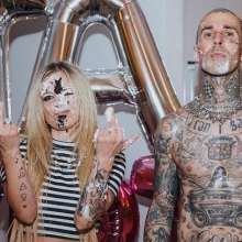 Pinhead: Avril Lavigne caked