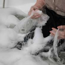 Wet Live Team: Fun Foam Games in the Jacuzzi with Nastya