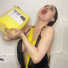 TheGungeZone: Gabriella's Messy Gunge Tease