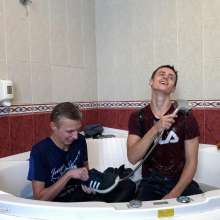 Wet Live Team: Hot!  The Guys Took a Hot Hot Bath, Remained Wet!