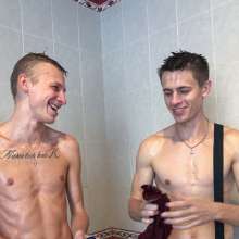 Wet Live Team: Hot!  The Guys Took a Hot Hot Bath, Remained Wet!