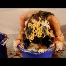 RevSlymsford: Kaydens Gross Buckets: Mac N Cheese, Mayo, BBQ Sauce, Potato