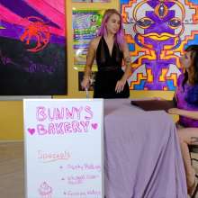 messyhot: Larzstord Dines at Bunnys Bakery and Gets a Messy Surprise