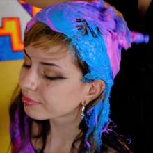messyhot: Larzstord Dines at Bunnys Bakery and Gets a Messy Surprise