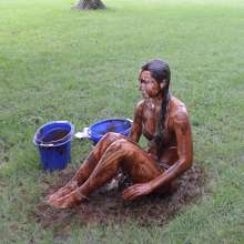 FunFilled Photography: Mallory Sploshes around in Mud!
