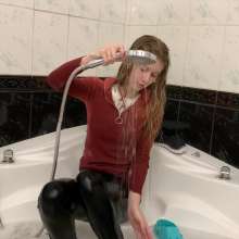 Wet Live Team: Nastya Topless in a Full Jacuzzi--looks Hot!  Realy