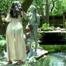Alana SexyMessyBabes: Sexy Garden Statues