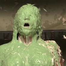 SlapstickStuff: SS105 Britney In The Naked Gun and The Greatest Pratfall Ever?