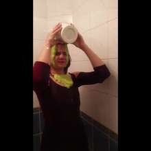Top Messy Girls: Thick Green Slime on the Head