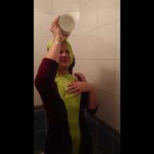 Top Messy Girls: Thick Green Slime on the Head